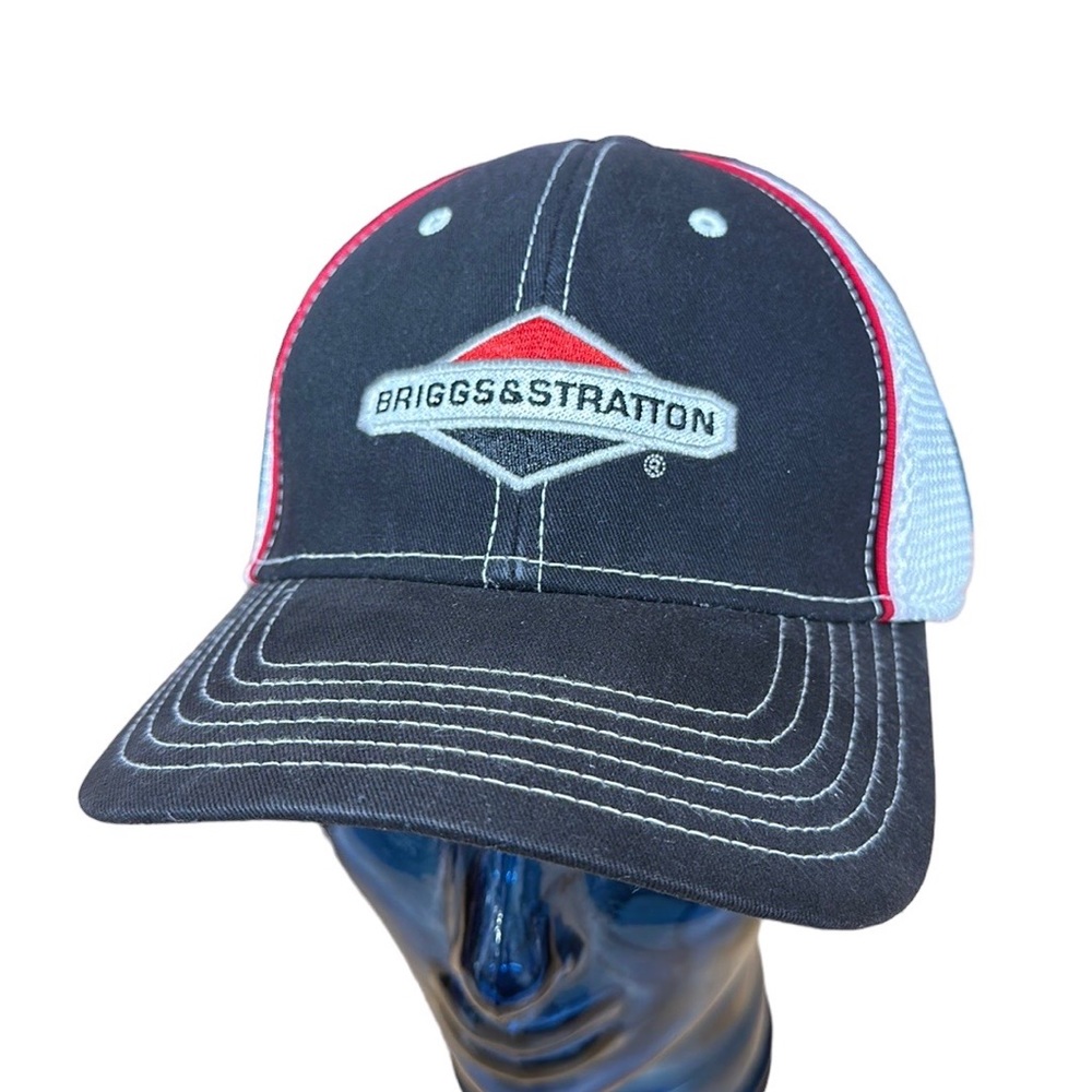 Vintage Briggs & Stratton Black White Trucker Mesh Trucker Adjustable Hat Cap